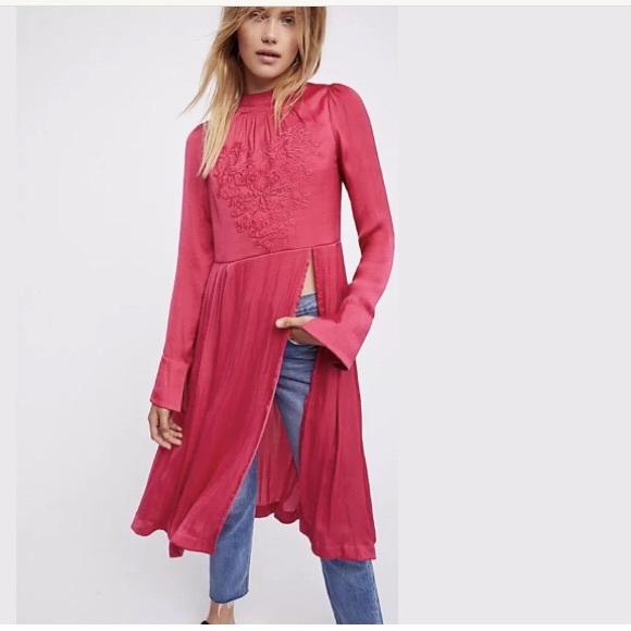 Free People Tops - FREE PEOPLE new day embroidered long tunic top S